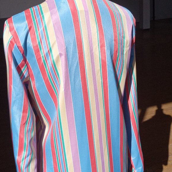 Vintage silky soft pastel toned high neck button down long sleeve shirt - Picture 2 of 10